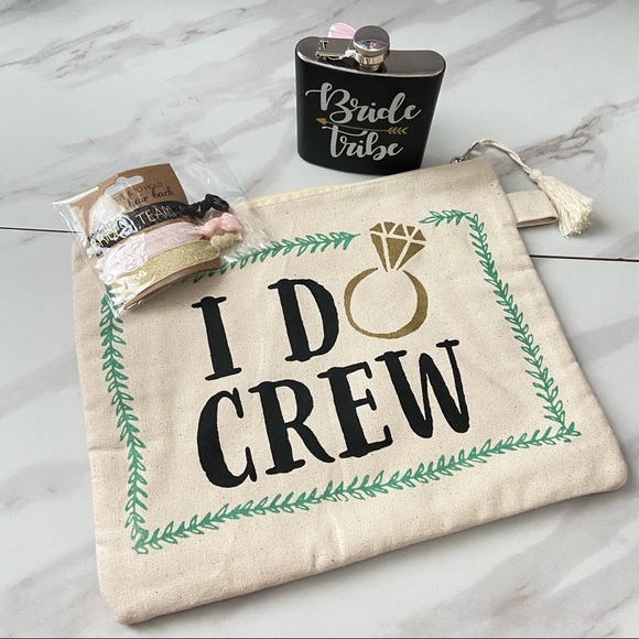 "I DO CREW" Canvas Survival Bag, Flask & Hair Ties - Picture 8 of 10